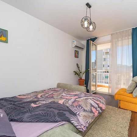 Aloha Apartman Bar Eksteriør bilde