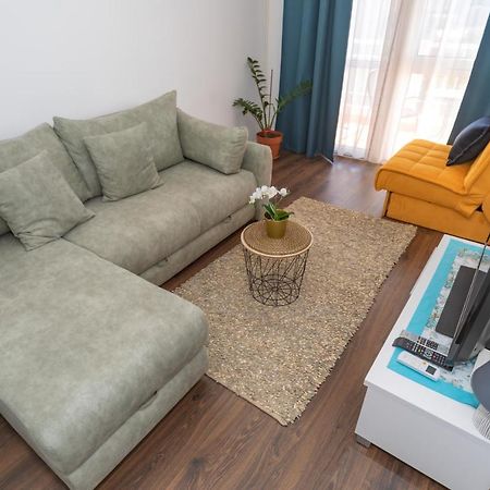 Aloha Apartman Bar Eksteriør bilde