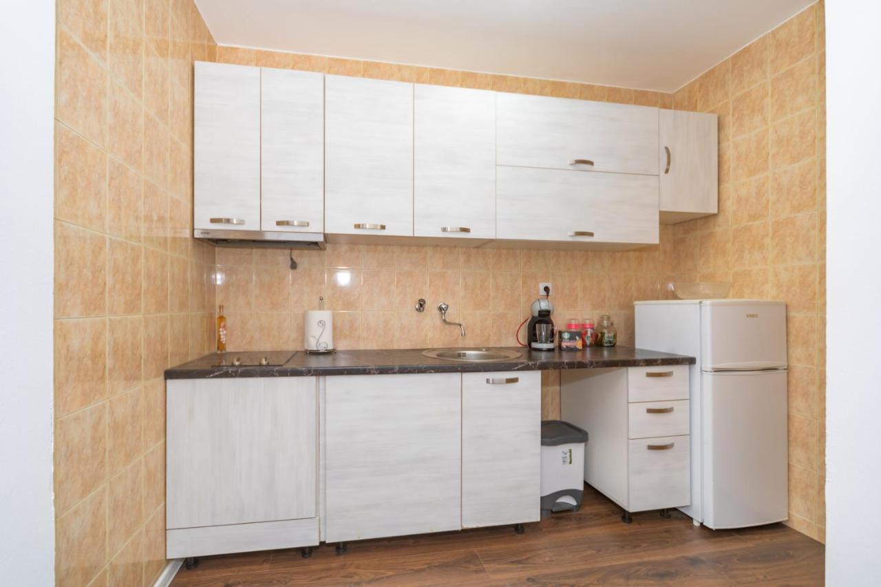 Aloha Apartman Bar Eksteriør bilde